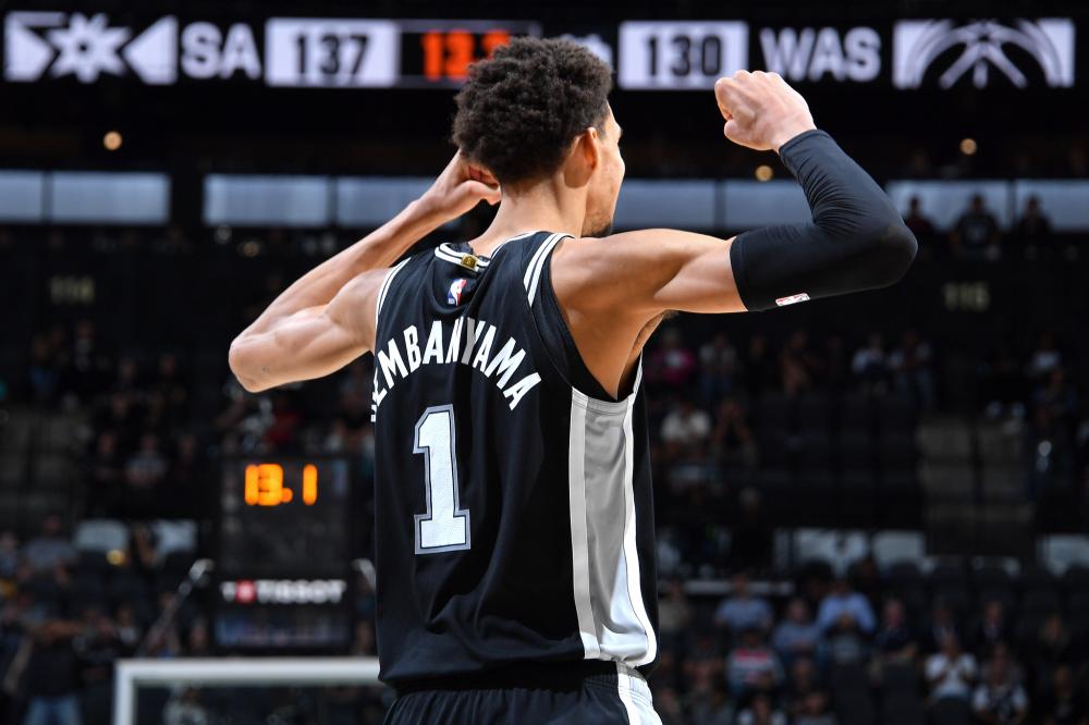 竞争对手时 竞争对手时