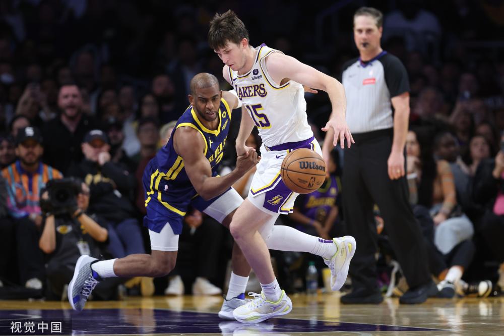 海拔米!希门尼斯在玻利维亚高原主场比赛中吸氧.