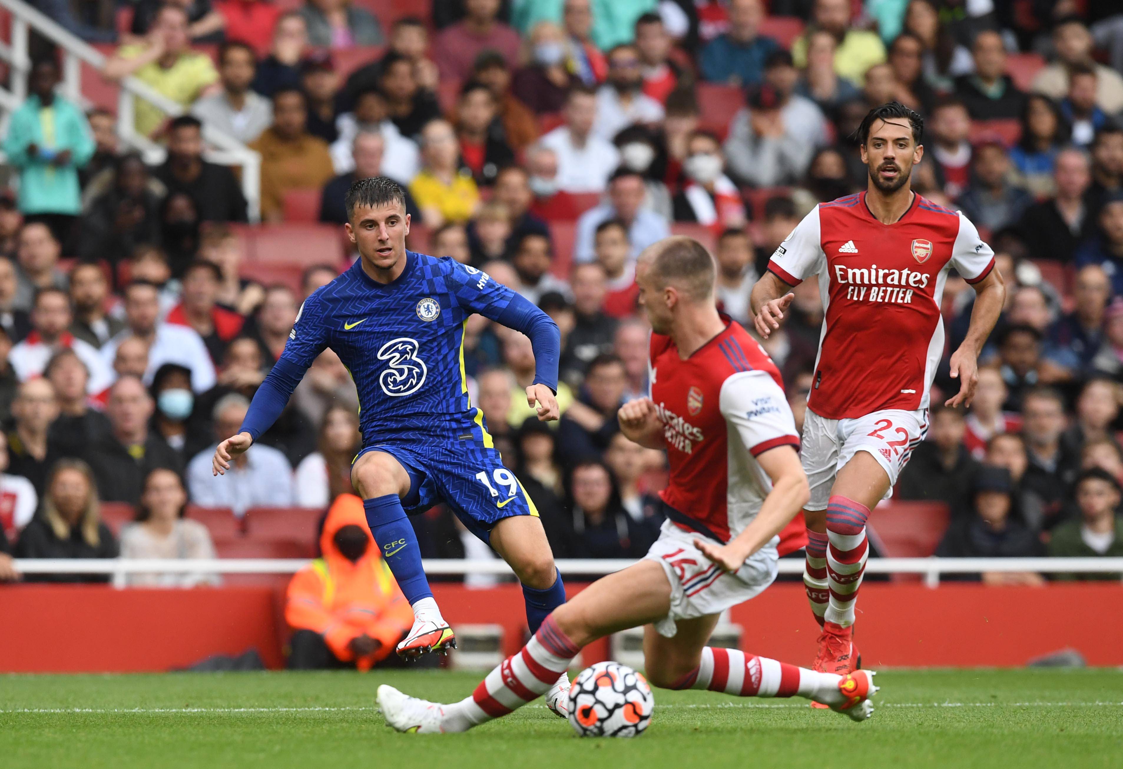 体育直击CBA:大胜同曦 山东西王提前锁定季后赛席位